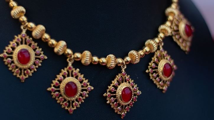 Gold jewelry buyers Bonita Springs Florida. Updated 2026